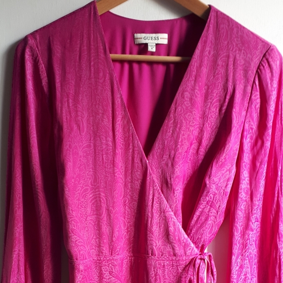 Guess Eco Paisley Hanna Wrap Dress in Electric Fuchsia. Size Medium. EUC. - Picture 12 of 14